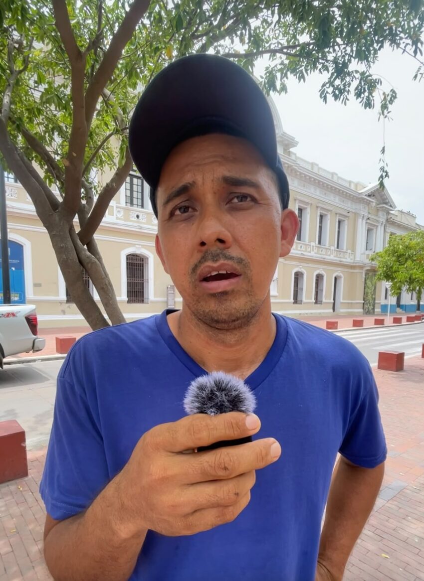 Isaías Murillo, un hombre que asegura haber dedicado gran parte de su vida al oficio de conductor de vehículos de tracción animal